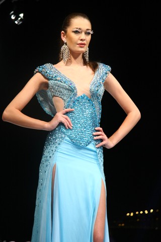 LIPS Summer Fashion Week